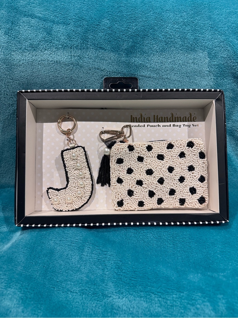 India Handmade Beaded Pouch and J Keychain Set